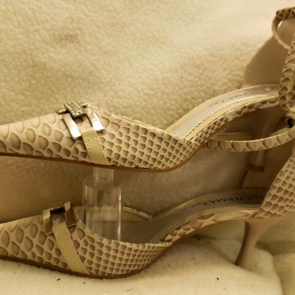Stermax and Co pointed Croc heels.. Size6 - Picture 3 of 5